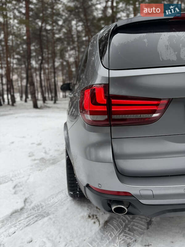 Позашляховик / Кросовер BMW X5 2014 в Кам'янському