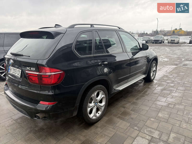 Позашляховик / Кросовер BMW X5 2012 в Рівному