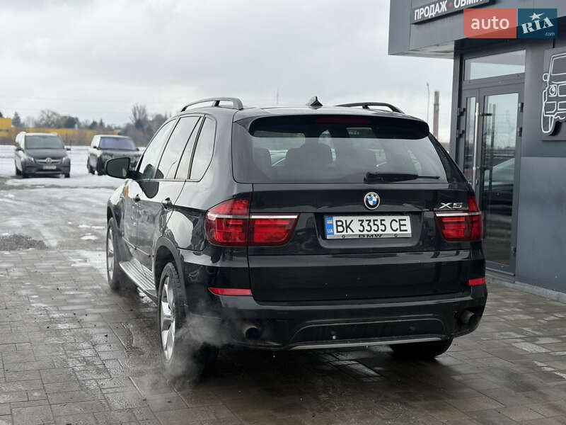Позашляховик / Кросовер BMW X5 2012 в Рівному
