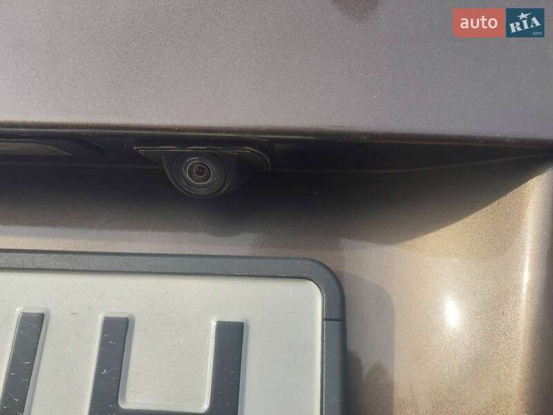 Позашляховик / Кросовер BMW X5 2011 в Києві фото 17 Позашляховик / Кросовер BMW X5 2011 в Києві