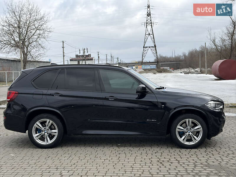 Внедорожник / Кроссовер BMW X5 2018 в Черновцах