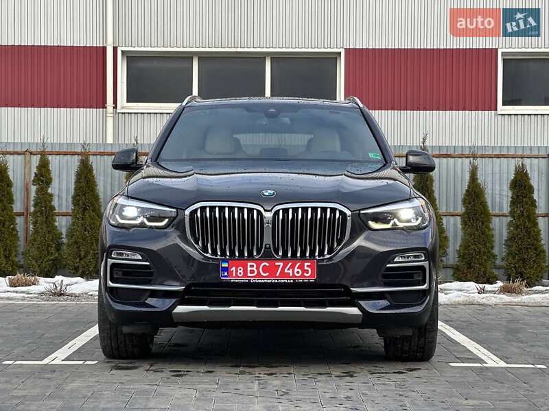 BMW X5 2019
