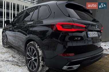 Внедорожник / Кроссовер BMW X5 2022 в Киеве