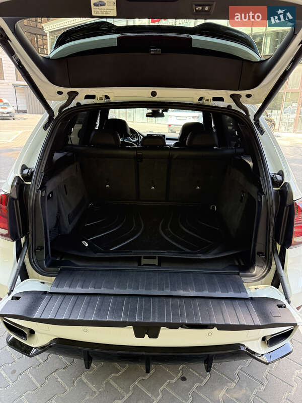 Позашляховик / Кросовер BMW X5 2016 в Хмельницькому
