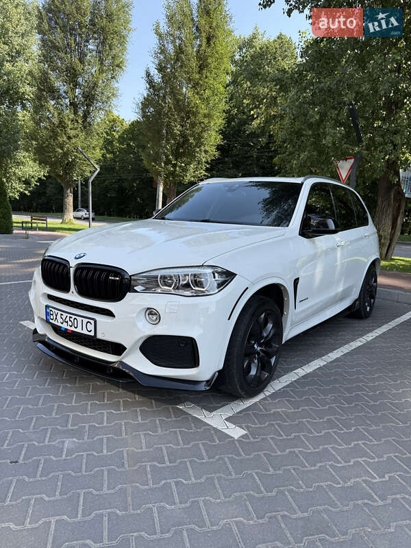 Позашляховик / Кросовер BMW X5 2016 в Хмельницькому
