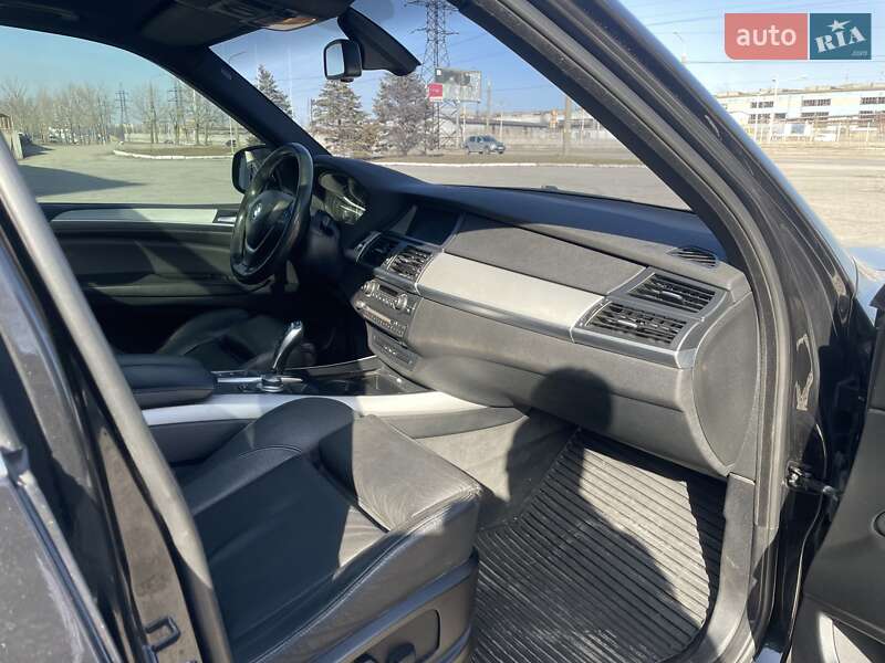Позашляховик / Кросовер BMW X5 2008 в Запоріжжі