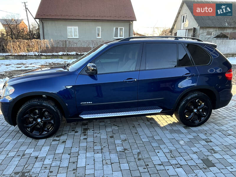 Позашляховик / Кросовер BMW X5 2010 в Нововолинську