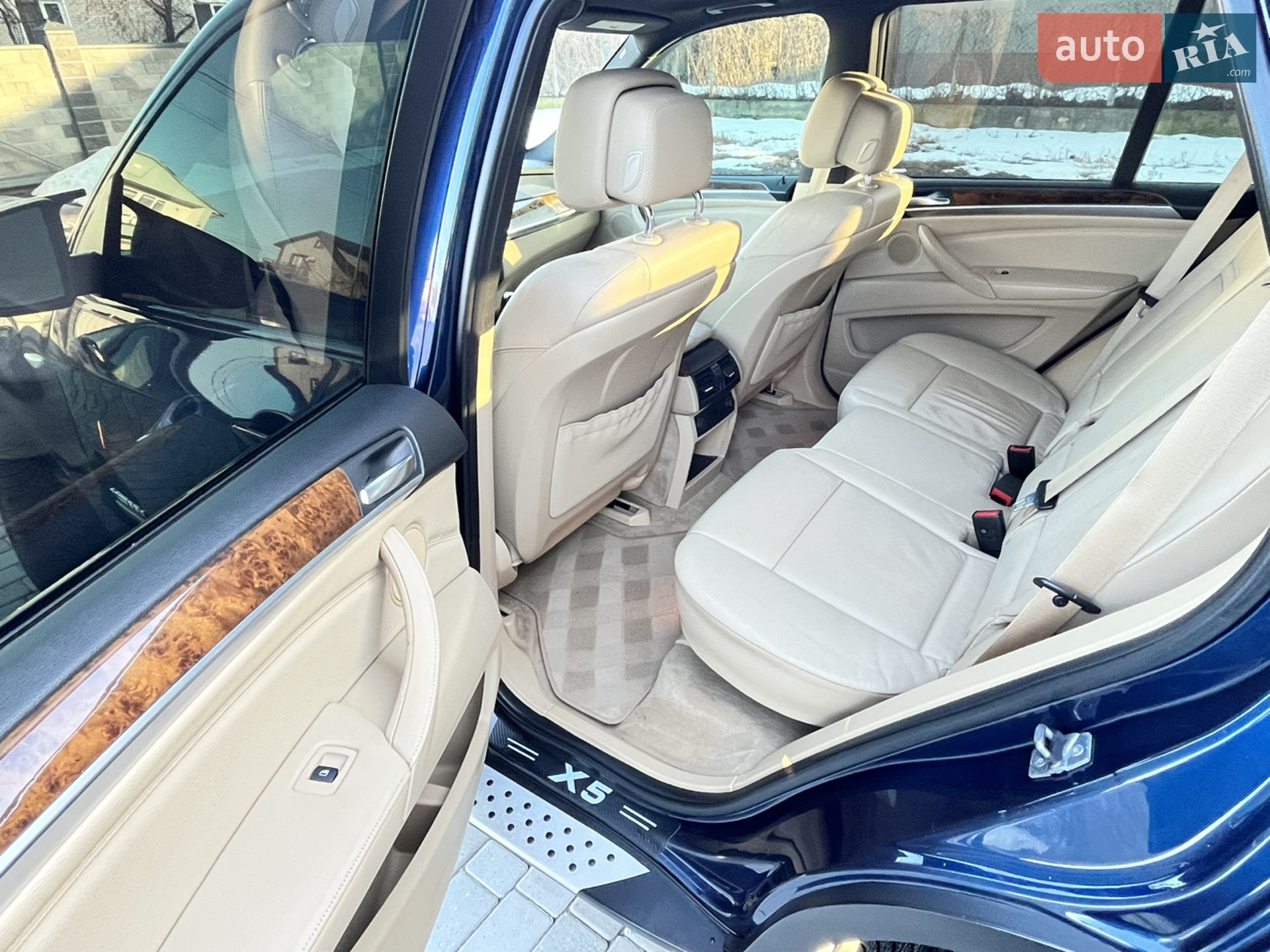 2010 BMW X5 - мініатюра 18