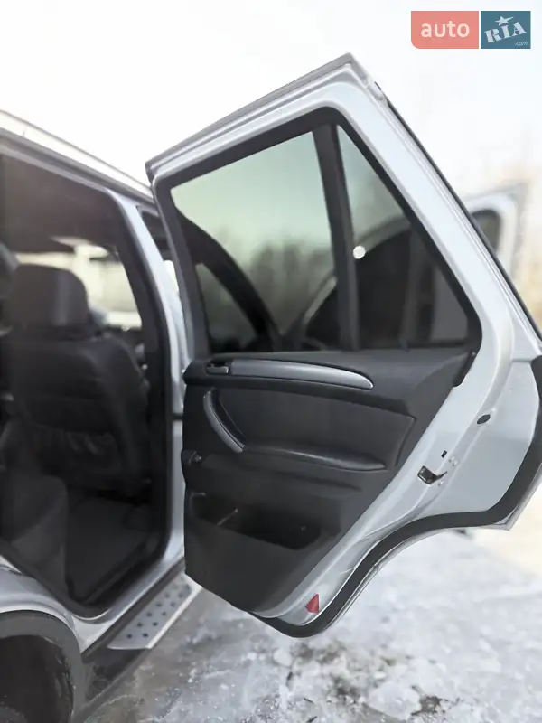 BMW X5 2003 VIN WBAFB71040LV44721 фото оголошення 35 з 75
