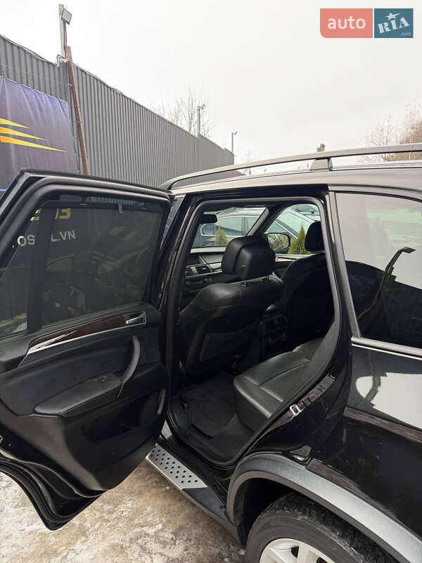 Позашляховик / Кросовер BMW X5 2012 в Вінниці