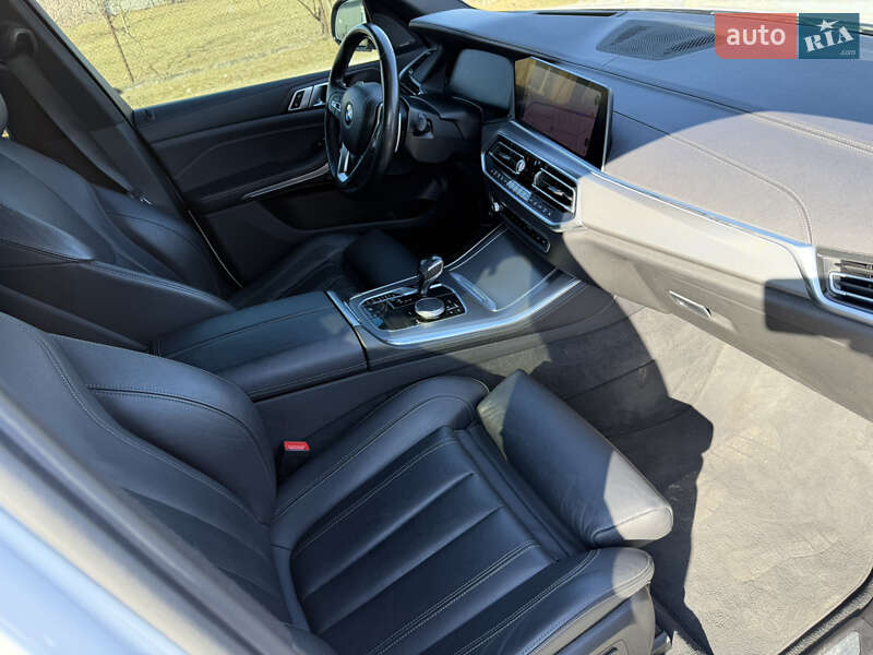 Позашляховик / Кросовер BMW X5 2019 в Львові