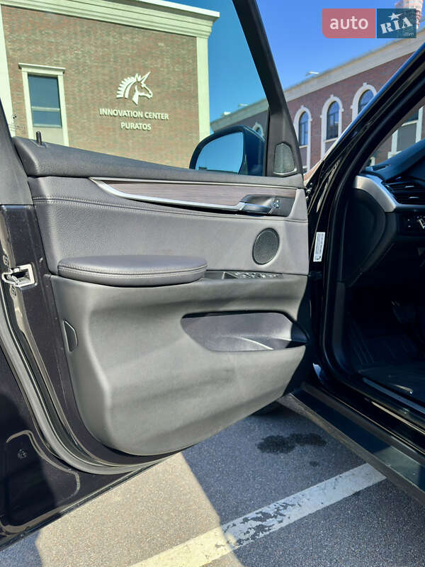 Позашляховик / Кросовер BMW X5 2018 в Києві