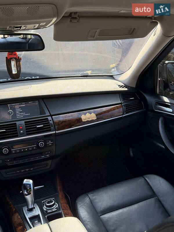 Внедорожник / Кроссовер BMW X5 2011 в Виннице