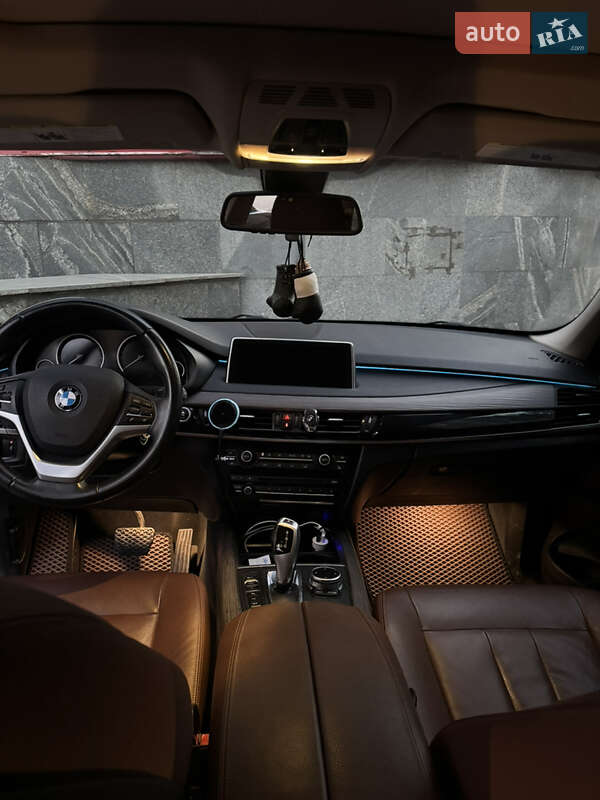 Позашляховик / Кросовер BMW X5 2014 в Запоріжжі