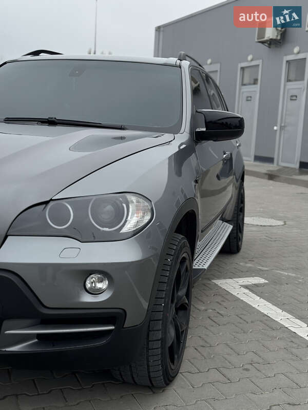 Внедорожник / Кроссовер BMW X5 2008 в Каменец-Подольском