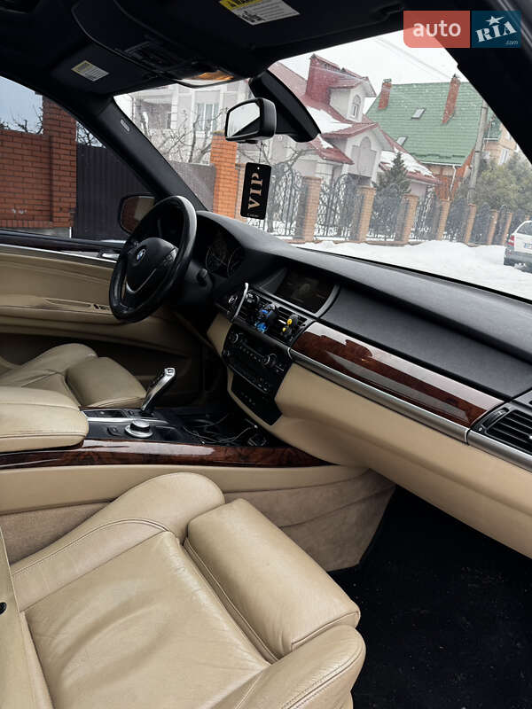 Внедорожник / Кроссовер BMW X5 2007 в Хмельницком