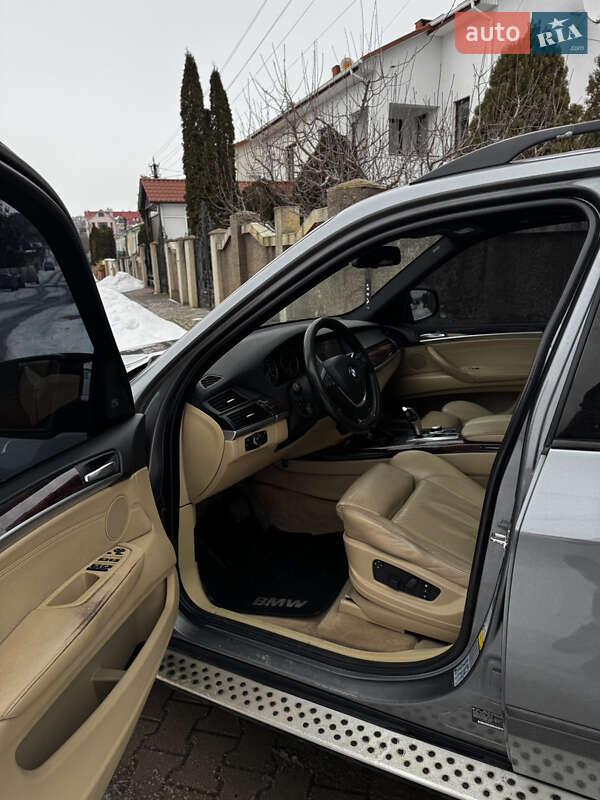 Внедорожник / Кроссовер BMW X5 2007 в Хмельницком