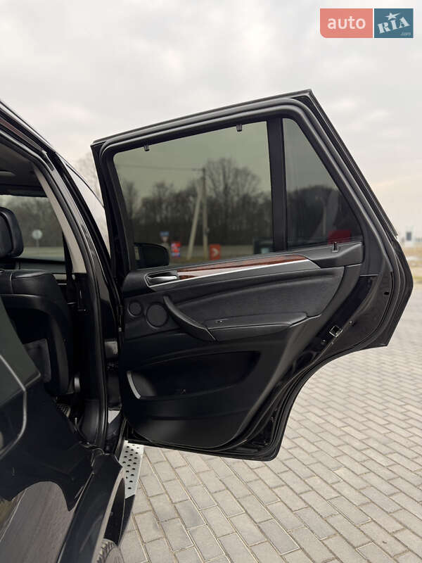 Позашляховик / Кросовер BMW X5 2012 в Чернівцях фото 69 Позашляховик / Кросовер BMW X5 2012 в Чернівцях