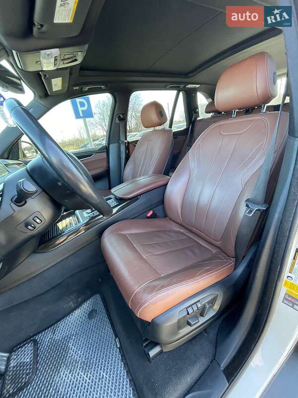 Позашляховик / Кросовер BMW X5 2017 в Львові фото 13 Позашляховик / Кросовер BMW X5 2017 в Львові