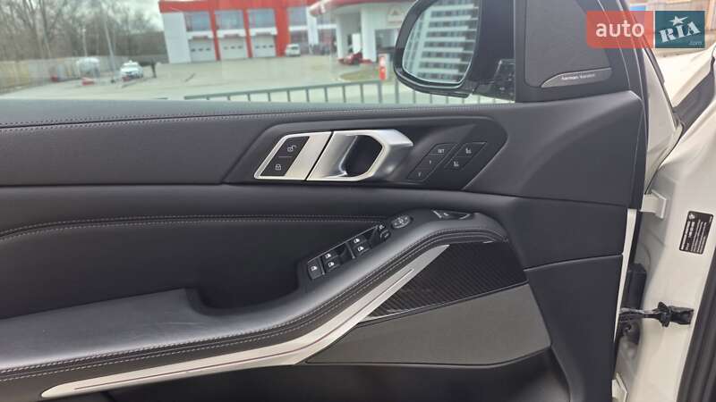 Внедорожник / Кроссовер BMW X5 2022 в Днепре