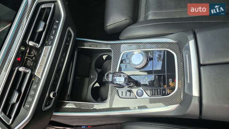 Внедорожник / Кроссовер BMW X5 2022 в Днепре