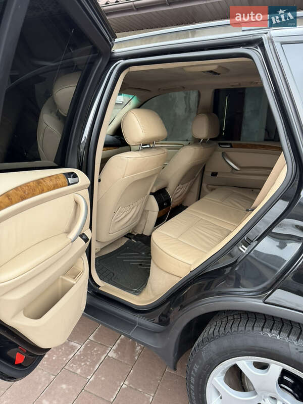 Внедорожник / Кроссовер BMW X5 2002 в Куликове