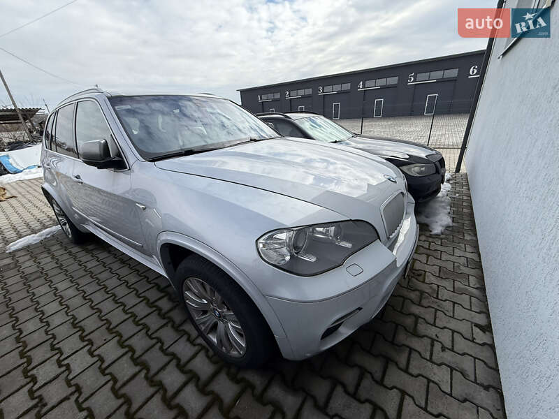 Внедорожник / Кроссовер BMW X5 2013 в Черновцах фото 2 Внедорожник / Кроссовер BMW X5 2013 в Черновцах