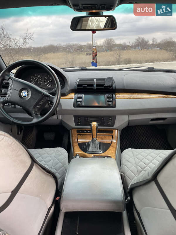 Внедорожник / Кроссовер BMW X5 2001 в Новой Одессе