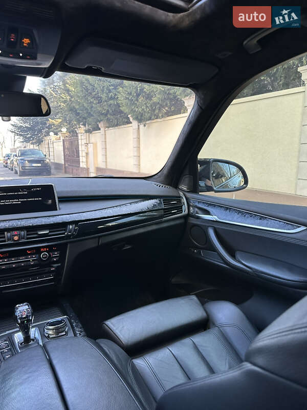 Позашляховик / Кросовер BMW X5 2015 в Одесі