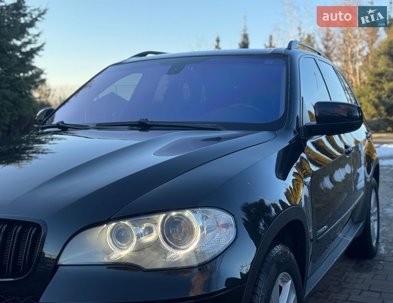 Внедорожник / Кроссовер BMW X5 2011 в Сарнах