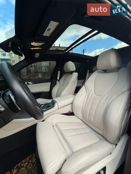Внедорожник / Кроссовер BMW X5 2019 в Днепре