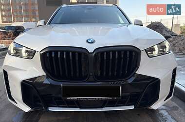 Внедорожник / Кроссовер BMW X5 2023 в Киеве