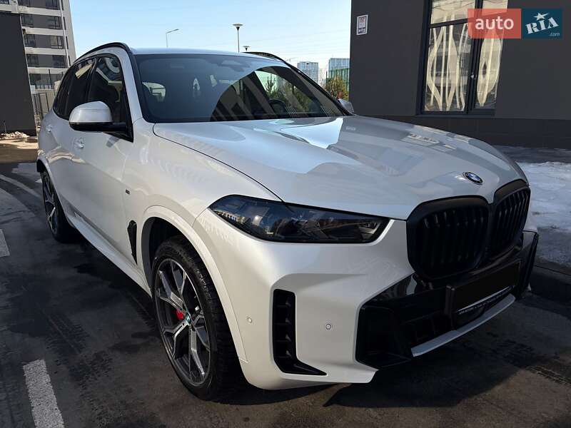 Позашляховик / Кросовер BMW X5 2023 в Києві