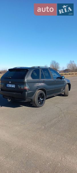 Внедорожник / Кроссовер BMW X5 2002 в Киеве