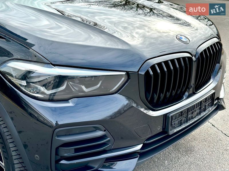 Внедорожник / Кроссовер BMW X5 2022 в Киеве