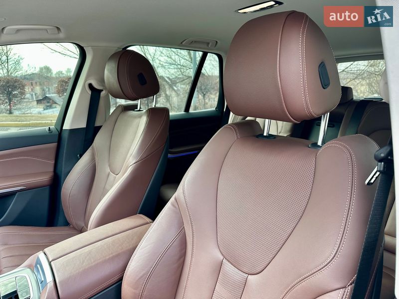 Внедорожник / Кроссовер BMW X5 2022 в Киеве