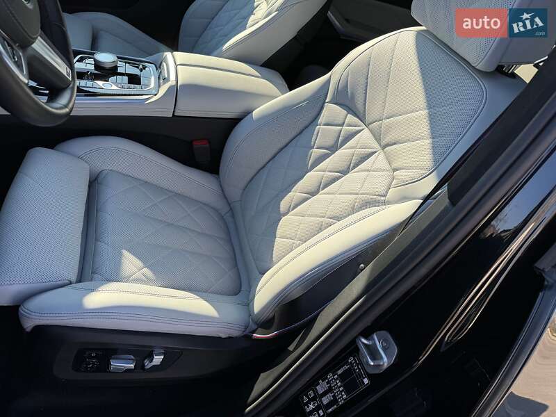 Позашляховик / Кросовер BMW X5 2024 в Києві