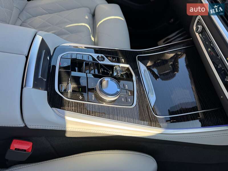 Позашляховик / Кросовер BMW X5 2024 в Києві