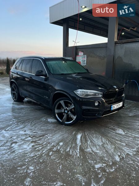 Позашляховик / Кросовер BMW X5 2015 в Львові