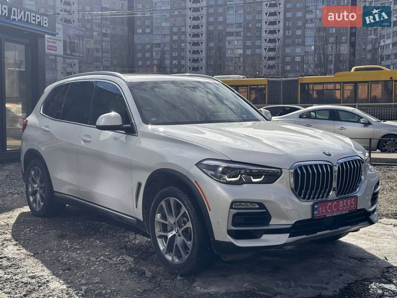Позашляховик / Кросовер BMW X5 2018 в Києві фото 28 Позашляховик / Кросовер BMW X5 2018 в Києві