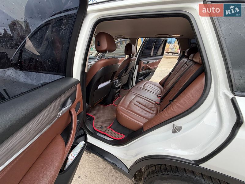 Внедорожник / Кроссовер BMW X5 2016 в Харькове