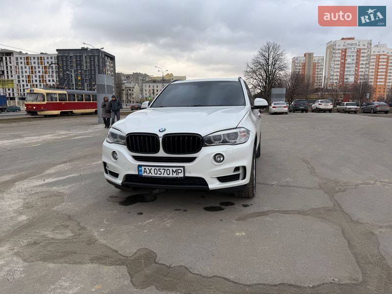 Внедорожник / Кроссовер BMW X5 2016 в Харькове