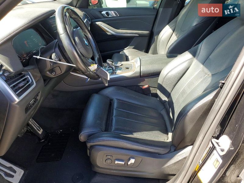 Внедорожник / Кроссовер BMW X5 2022 в Киеве