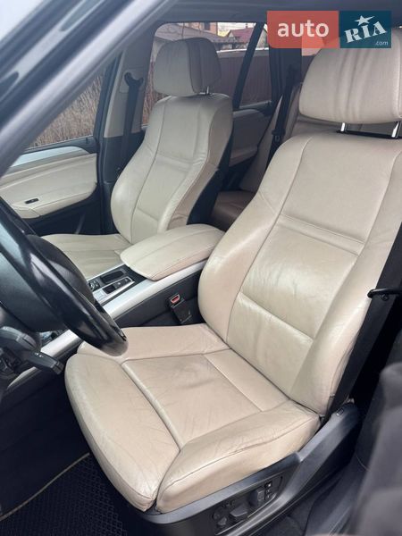 Позашляховик / Кросовер BMW X5 2011 в Івано-Франківську