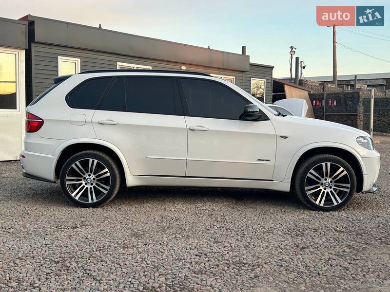 Внедорожник / Кроссовер BMW X5 2013 в Одессе