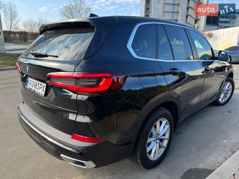Позашляховик / Кросовер BMW X5 2021 в Києві