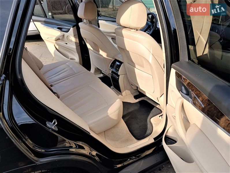 Внедорожник / Кроссовер BMW X5 2015 в Одессе