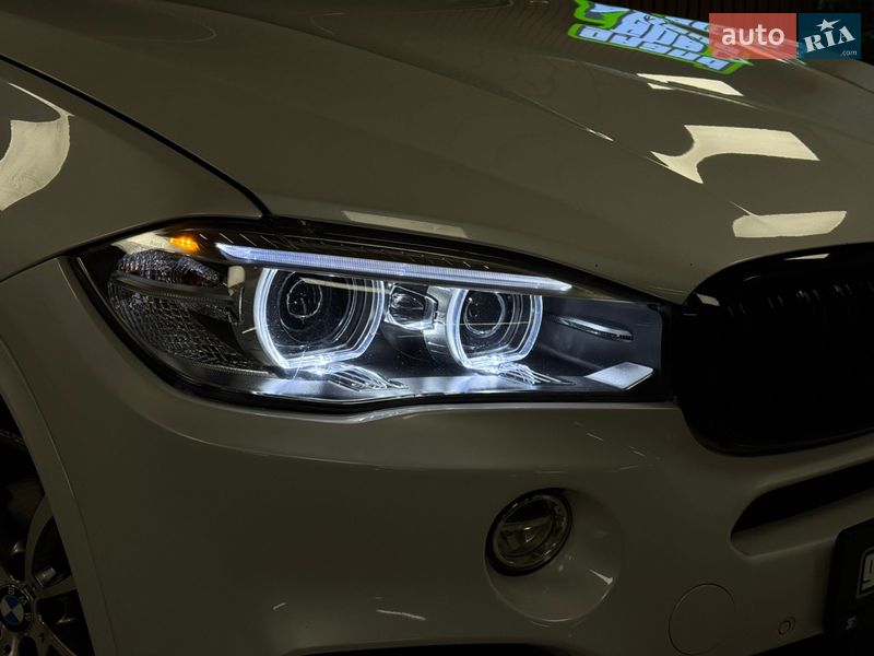 Позашляховик / Кросовер BMW X5 2015 в Києві