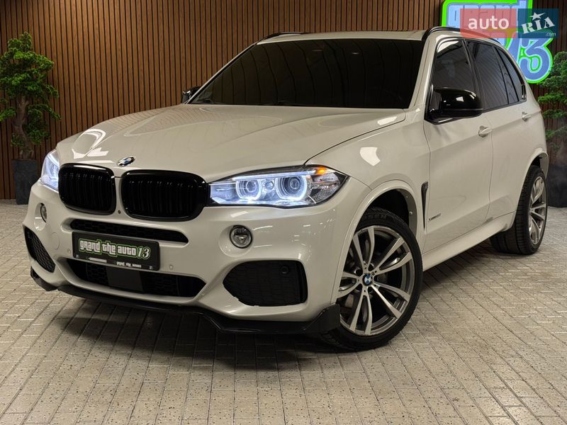 Позашляховик / Кросовер BMW X5 2015 в Києві