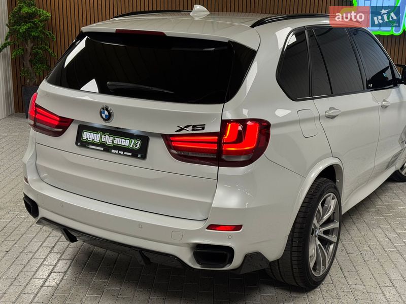Позашляховик / Кросовер BMW X5 2015 в Києві